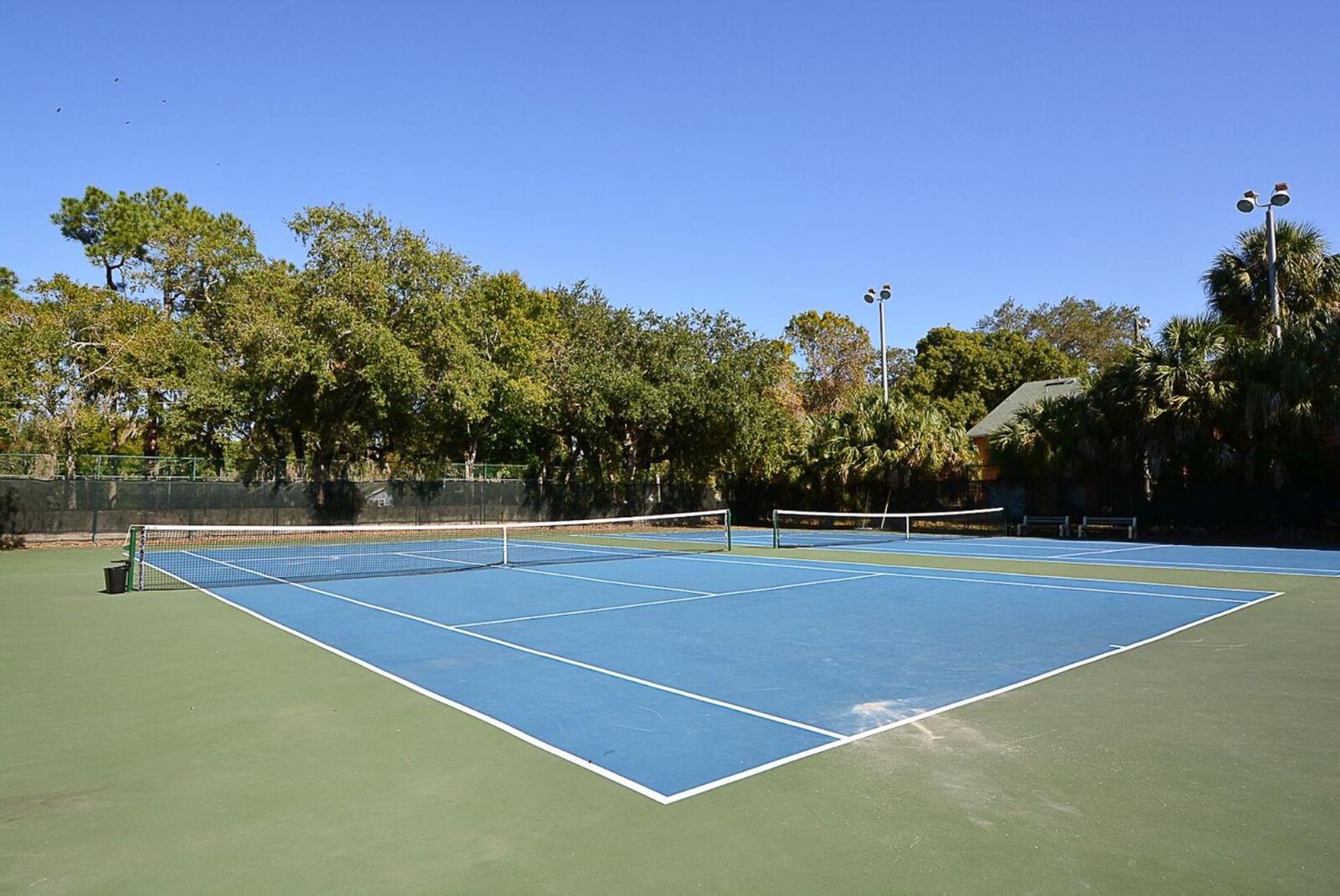 Affordable Two Bedroom Tropical Condo - Private Beach, Pools, Hot Tub St. Petersburg Esterno foto